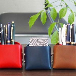 Handmade Retro PU Leather Pen Cup Portable <b>Foldable</b> <b>Desk</b> Organizer for Stationery Office Desktop Storage Holder - Product Image 3