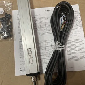 Capteur de déplacement à liaison série TP1 Novotec, transducteur 21230188, modèle TP1-0100-101-423-205203638, interrupteurs inductifs - Product Image 1