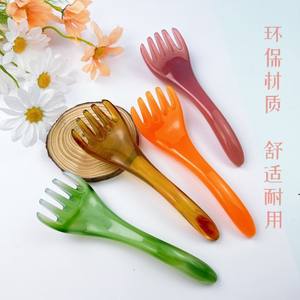 Masajeador de cabeza, peine de masaje de 5 garras, rascador de cuero cabelludo de plástico, herramienta de acupresión, color aleatorio - Product Image 1