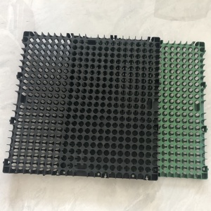 Planche de drainage alvéolée stratifiée avec <span class=keywords><strong>géotextile</strong></span>, plaque composite <span class=keywords><strong>pour</strong></span> parking souterrain et place publique - Product Image 1