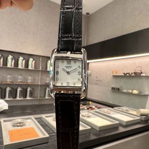 Relojes de Cuarzo Deportivos de Lujo con Correa de Cuero y Esfera Rectangular Clásica Vintage de la Marca H, para Hombre y Mujer, Estilo Ejecutivo, para Parejas - Product Image 3