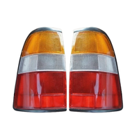 Vente en gros d'usine, marque INNOVATION, feux arrière de haute qualité 12V pour Isuzu JMC Pickup Baodian 93, pièces automobiles avec garantie de 6 mois