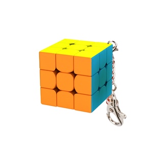 <span class=keywords><strong>Cube</strong></span> MoYu Mini <span class=keywords><strong>3</strong></span>,5 cm 3x3x3 <span class=keywords><strong>Cube</strong></span> magique de puzzle avec porte-clés Jouets cadeaux pour enfants - Product Image 1