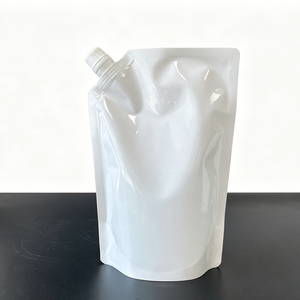 Sachet Doypack personnalisé avec bec verseur pour shampoing, savon, lotion corporelle, crème, savon liquide, lessive 500ml 1L 5L - Product Image 1