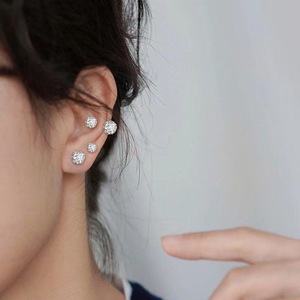 Boucles d'oreilles double face entièrement serties de diamants pour femmes, en acier inoxydable, forme boule, sertissage à griffes, bijoux de mode pour soirée - Product Image 2