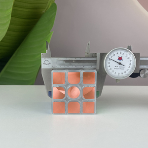 Vente flash - Cadeau <span class=keywords><strong>d</strong></span>'anniversaire créatif - <span class=keywords><strong>Cube</strong></span> magique éducatif 3x3x3 avec autocollants - 5,6 cm - Paillettes - Lumineux - Rotation fluide - Product Image 6