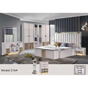 Juego de dormitorio de tablero MDF de moda de diseño de lujo para el hogar Juego de dormitorio grande con armario de 8 puertas - Product Image 2