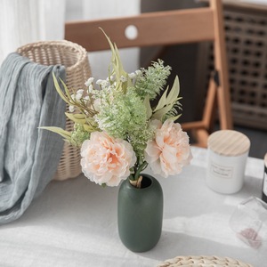 CallaFloral Ramo de Peonías Artificiales en Florero Verde, Decoración para Bodas y Hogar CF01113 - Product Image 1