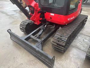 รถขุดขนาดกลาง Kubota KX135 มือสอง ประสิทธิภาพสูง พร้อมเครื่องยนต์เดิม ชั่วโมงการทำงานต่ำ สภาพดีเยี่ยม เหมาะสำหรับงานขุดที่ต้องการประสิทธิภาพสูง - Product Image 2