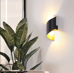 Modern <b>Vintage</b> LED Wall Light New Style Outdoor Waterproof Aluminum <b>Lamp</b> with Solar Power Supply - Product Image 5