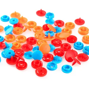 HXZY Clothes Bouton pression boutons fantaisie en plastique pour vêtements d'enfants