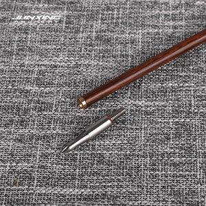 Flèche de chasse Junxing en carbone pur, classe Arch, 52 mm, avec plumes véritables et queue Bate Tail en plumes de dinde, pour arc traditionnel, modèle Beauty - Product Image 3