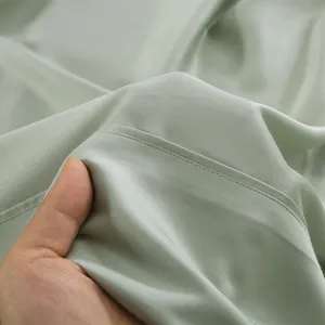 Hot Sale Designer Comforter Sets Luxury 4 Pieces Bamboo Quilt Comforter Bed Sheet Cotton Duvet Cover Set For Hotel Home