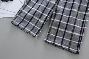 Ensembles de vêtements de sport pour enfants garçons à manches courtes comprenant un t-shirt blanc avec cravate et un pantalon - Product Image 3