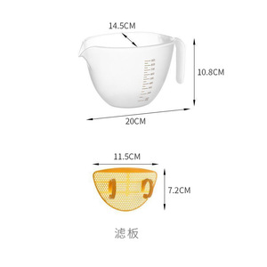 Taza medidora graduada de plástico con escala de 900 ml para repostería y herramientas de pastelería - Product Image 2