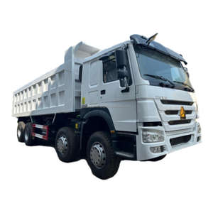 Camion à benne basculante d'occasion SINO TRUCK 12 roues HOWO 8x4 - Product Image 1