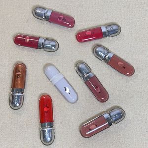 Vente en gros pour le commerce extérieur KIO <span class=keywords><strong>Gloss</strong></span> à lèvres 3D à tête unique 6,5 ml Hydratant Transparent Longue tenue Taille standard 22 12 02 - Product Image 3