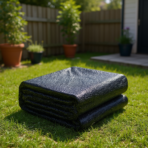 Filet d'ombrage rectangulaire en tissu HDPE noir premium 8ft x 12ft pour la protection solaire et l'utilisation en jardin - Product Image 2