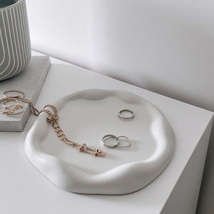 Bandeja de Concreto Moderna de Luxo Direto da Fábrica, Simples, Oval Irregular, Ecológica, para Casamento, Joias, Decoração de Casa e Servir - Product Image 1