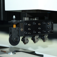 Máquina Ranuradora CNC Automática con Control Digital, Equipo de Ranurado de Placas Metálicas para Producción de Puertas de Gabinetes