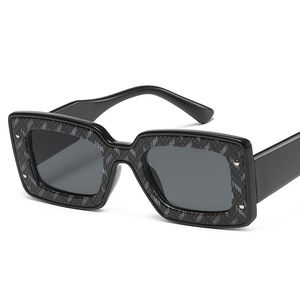 Gafas de Sol Modernas y a la Moda para Hombre y Mujer, Estilo 2024, Cuadradas, de Lujo, con Protección UV400 para Exteriores - Product Image 6