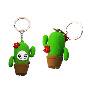 Porte-clés promotionnel personnalisable en métal, PVC et caoutchouc, 3D, durable, mignon, motif chat anime, avec LED clignotante et mousqueton, accessoires pour baskets - Product Image 6