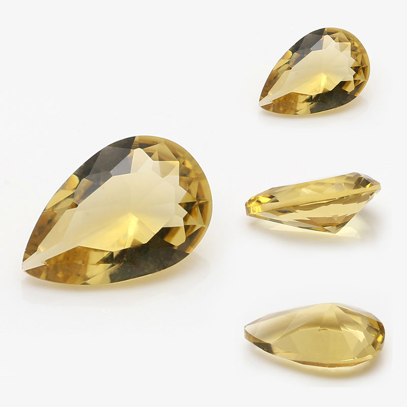 สีเหลือง