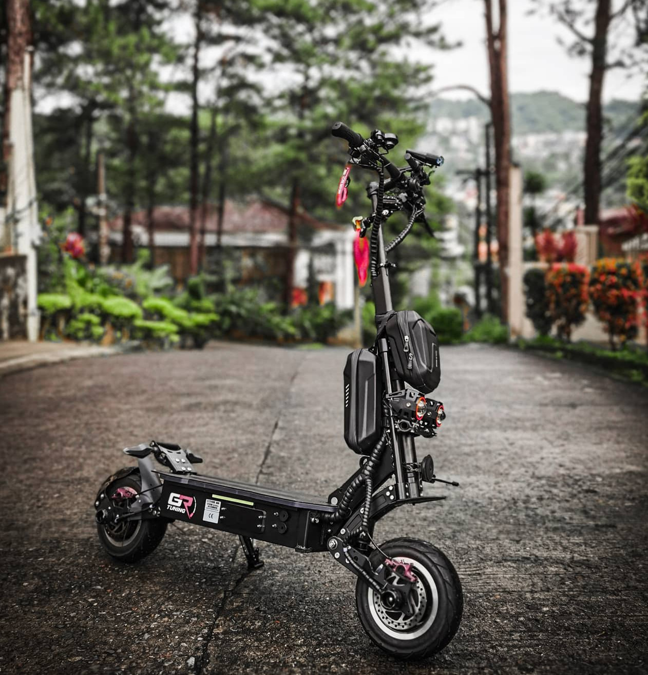 YUME X11 5000w Dual Motor Electric Scooter - off Road Fun