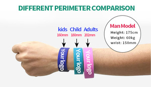 Pulseras de goma rosa y negra, pulseras de silicona para concientización sobre el cáncer de mama, actividades promocionales, pulseras de goma personalizadas - Product Image 3