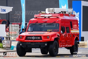 4X4 Off Road Fire Truck 6T Pneus <span class=keywords><strong>tout</strong></span> <span class=keywords><strong>terrain</strong></span> - Product Image 3