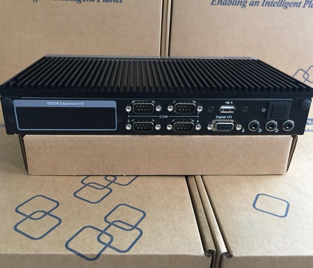 Advantech Intel Core i5-8265U Embedded Box PC ARK-1551-S6A1
