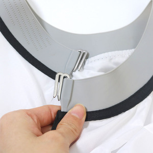 Ouranmi Cape de coiffure adulte en silicone imperméable à l'eau écharpe à encolure antiadhésive modèle MI-HR-2087 pour une utilisation en salon - Product Image 2