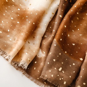 Écharpes en viscose à paillettes dorées pour femmes, foulard de tête, hijab, écharpes douces à paillettes, écharpes à paillettes, foulards à paillettes, écharpes à paillettes, écharpes à paillettes, écharpes à paillettes - Product Image 4