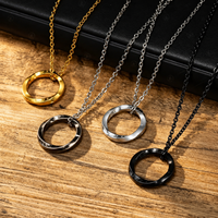 Collier pendentif anneau Möbius en acier inoxydable plaqué or 18 carats, colliers minimalistes en cercle, bijoux de mode imperméables pour hommes, cadeau
