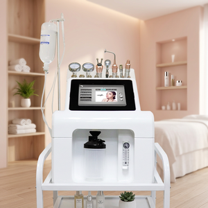 Máquina de dermoabrasión facial con punta de diamante y peeling acuático con H2O2 9 en 1 para tensar la piel y limpiar el rostro - Product Image 1