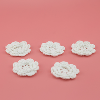 Fleur blanche au crochet à la main multicouche fleur au crochet à la main pour accessoires vestimentaires accessoires de cheveux sac accessoires de bricolage
