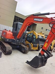 Used Doosan DH55 Mini <b>5</b> <b>Ton</b> Excavator Good Condition Construction Machine <b>Diggers</b> Core Including Motor Engine PLC <b>for</b> <b>Sale</b> - Product Image 3