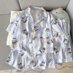 Conjunto de Pijama de Chifón a Rayas Holgado para <span class=keywords><strong>Hombre</strong></span> y Mujer, <span class=keywords><strong>Verano</strong></span> 2026, Manga Corta, Cuello Camisero, Ropa de Dormir, Conjunto Casual de 2 Piezas para Parejas - Product Image 6