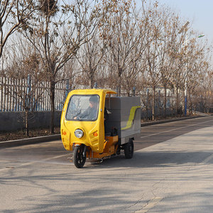Véhicule de nettoyage haute pression, machine de <span class=keywords><strong>lavage</strong></span> de rue avec système de pulvérisation d'eau pour le <span class=keywords><strong>lavage</strong></span> des routes urbaines - Product Image 1