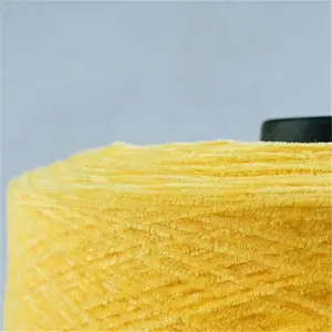 Tapete chenille de poliéster com toque macio, cores 18nm, 100%