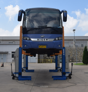 Elevador de Columnas Móvil Hidráulico de Acero de Cuatro Postes con Batería Certificado MAXIMA ALI ML4030BC Equipo de Reparación de Carrocería - Product Image 2