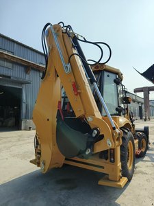 Hochleistungs-7, 6-Tonnen-Baggerlader mit zuverlässigem Cummins 75-kW-Motor - Product Image 2