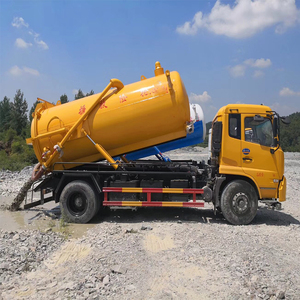 DONGFENG 4x2 4x4 RHD 10m3 vidange propre <span class=keywords><strong>camion</strong></span> eaux usées fécales aspirateur <span class=keywords><strong>camion</strong></span>-citerne 10m3 toilette ventouse véhicule - Product Image 4