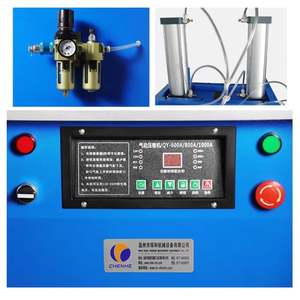 Machine d'emballage sous vide semi-automatique pour doudounes, couettes et oreillers, avec pédale - Product Image 3