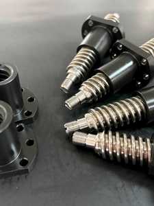 Trapeziumvormige Schroef Met Pom Moer Tr 16X8 Double Start Custom Design - Product Image 3