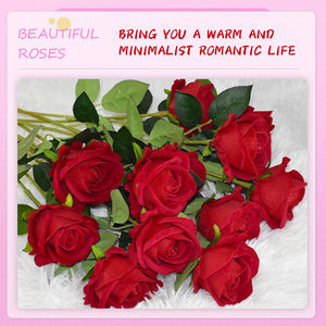 ดอกไม้ประดิษฐ์กำมะหยี่สัมผัสจริงหรูหราสีแดงกุหลาบสีม่วง DIY <span class=keywords><strong>ช่อ</strong></span>ดอกไม้งานแต่งงานของตกแต่งบ้านคริสมาสต์ขายส่ง - Product Image 4