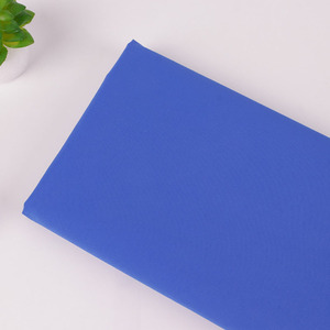 Nylon pur 70D Taslan extérieur résistant à l'eau enduit respirant léger coupe-vent tissé <span class=keywords><strong>tissu</strong></span> en microfibre - Product Image 4