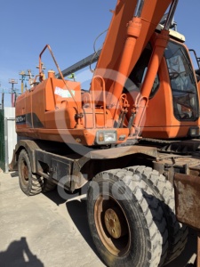 รถขุดไฮดรอลิก Doosan DX225LC มือสองจากเกาหลี ขนาด 20 ตัน มีมอเตอร์ในตัว พร้อมขายที่เซี่ยงไฮ้ - Product Image 5