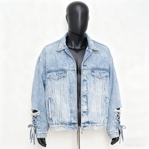 Chaqueta Vaquera Vintage de Invierno para Hombre, Estilo Punk, Lavado Ácido, con Agujeros Rotos, Detalles de Tachuelas Plateadas en los Hombros, Tendencia de Moda Urbana Gótica Y2K - Product Image 2