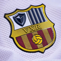 Écussons de transfert personnalisés de haute qualité, patch logo de marque en lettres dorées en relief, étiquette de vêtement, étiquette de transfert thermique 3D en TPU pour vêtements